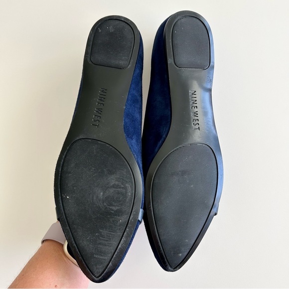 Nine West Blue Suede Flats w/ Black Leather Bow - Picture 4 of 5